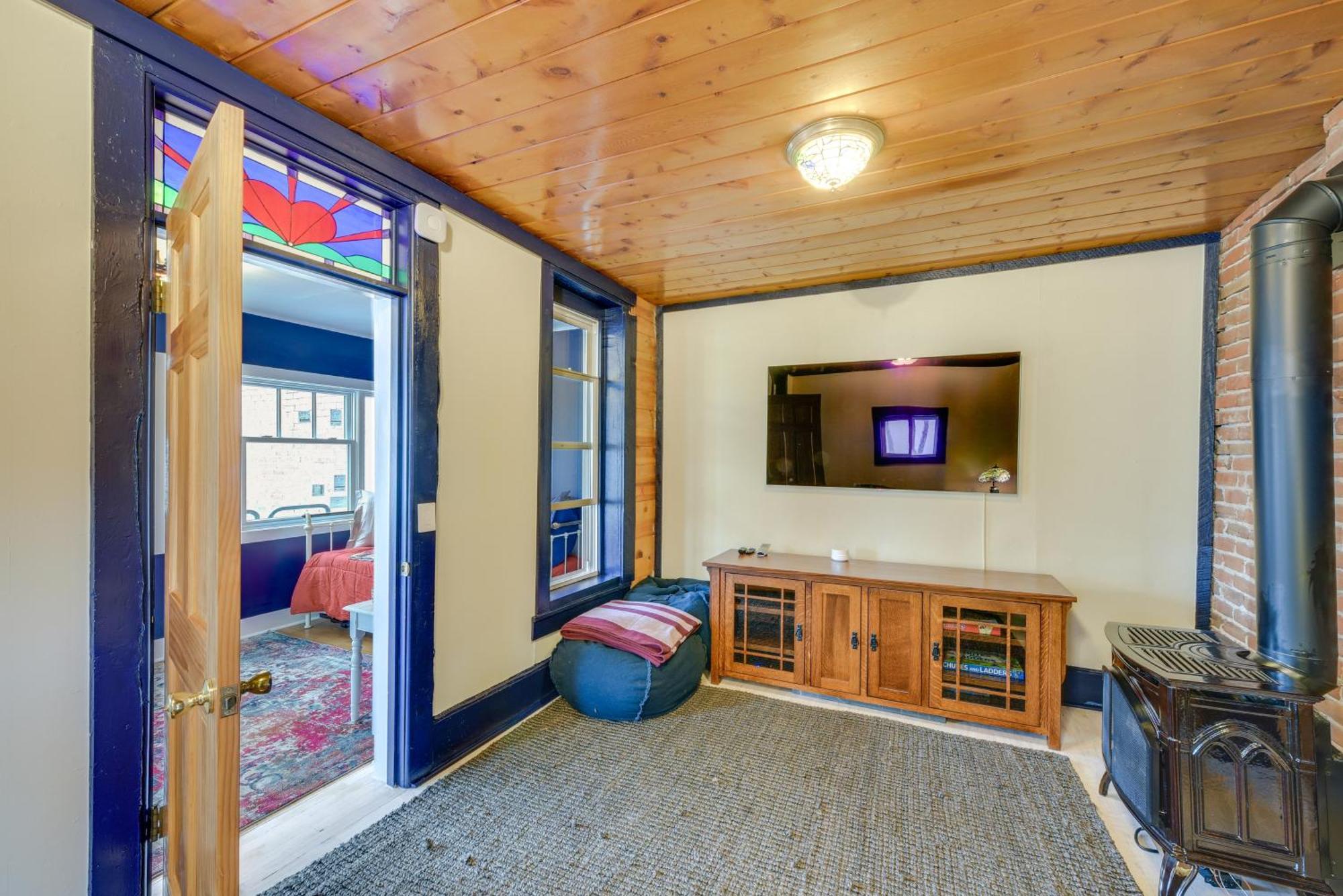 Downtown Salida Cottage With Fireplace And Yard! Exterior photo